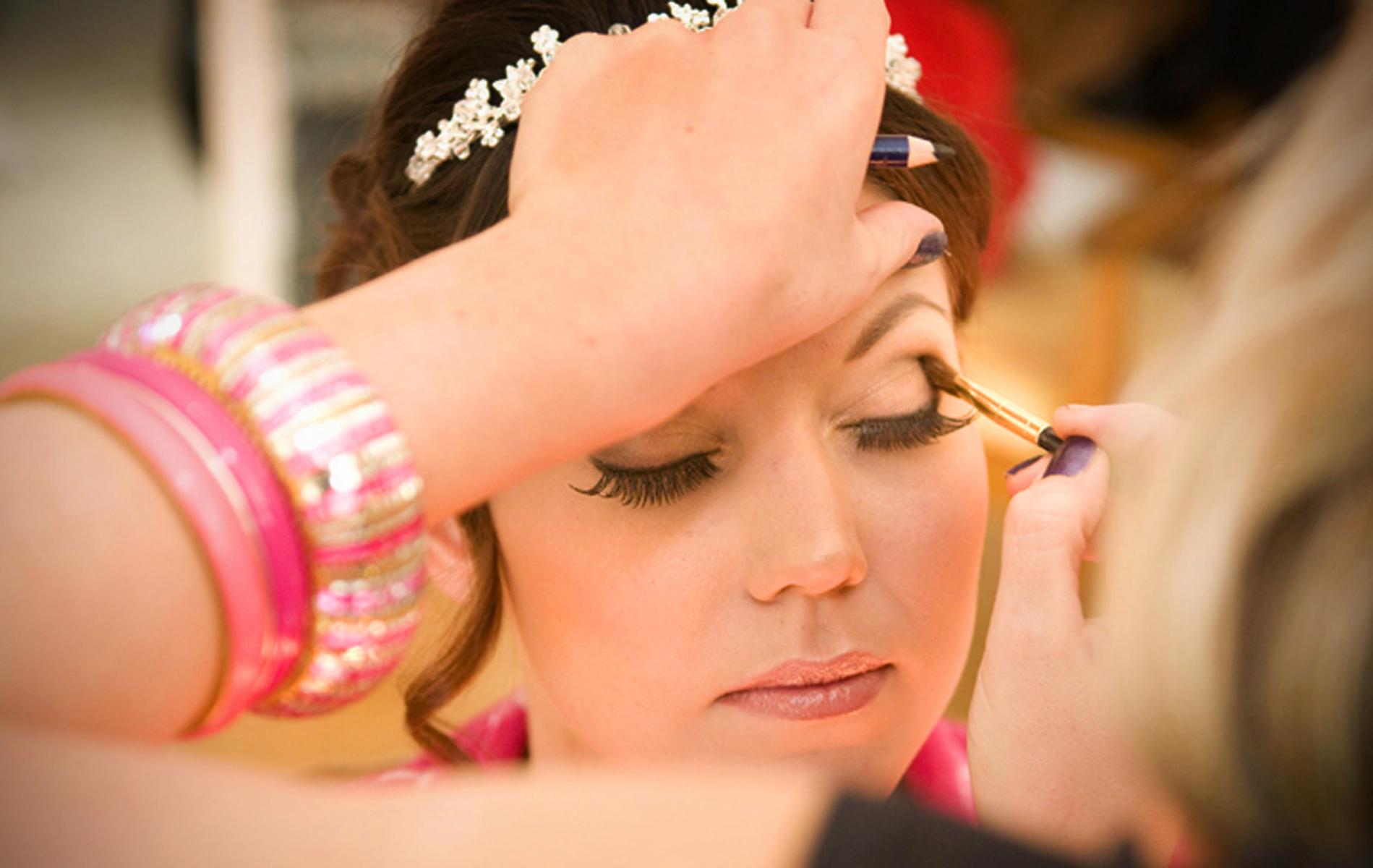 South-wales-wedding-photographer-Bridal-preparations-Radyr-wedding-photographer