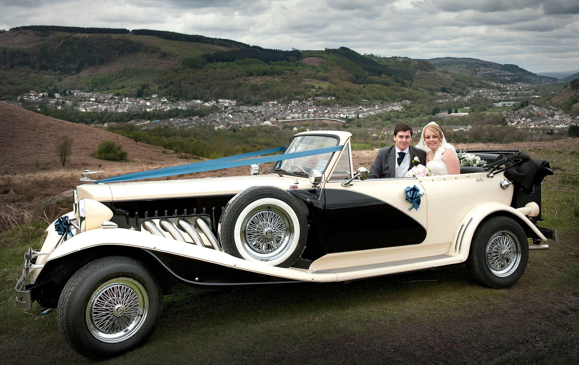 Wedding-car-above-Pontypridd-South-wales-wedding-photographer-AR-Jenkins-Llechwen-Hall-weddings