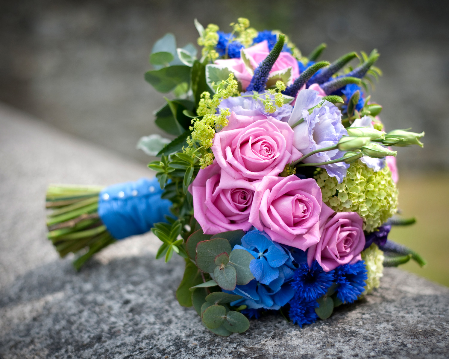 Wedding-bouquet-summer-wedding-wedmore-village-hall